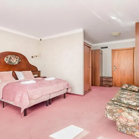 شقة Awangardia Kasprowicza By Renters