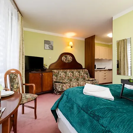 Awangardia Kasprowicza By Renters * كولوبرزيغ