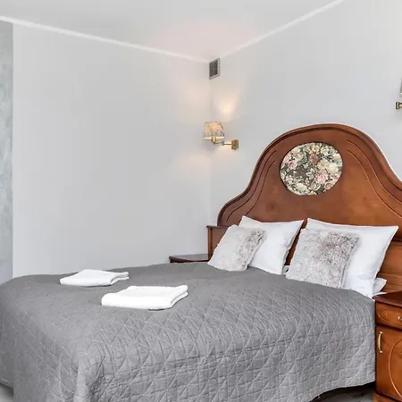 Awangardia Kasprowicza By Renters شقة