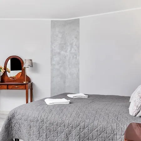 Awangardia Kasprowicza By Renters * كولوبرزيغ