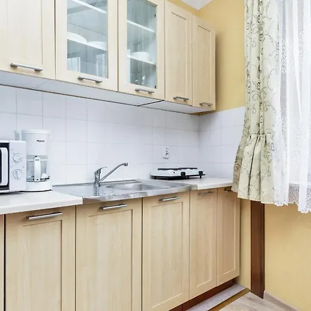 Awangardia Kasprowicza By Renters شقة