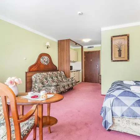 Awangardia Kasprowicza By Renters Apartman