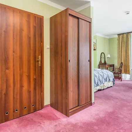 Awangardia Kasprowicza By Renters Apartman *
